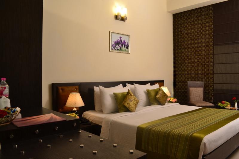 Hotel Gautam Residency Nueva Delhi Exterior foto