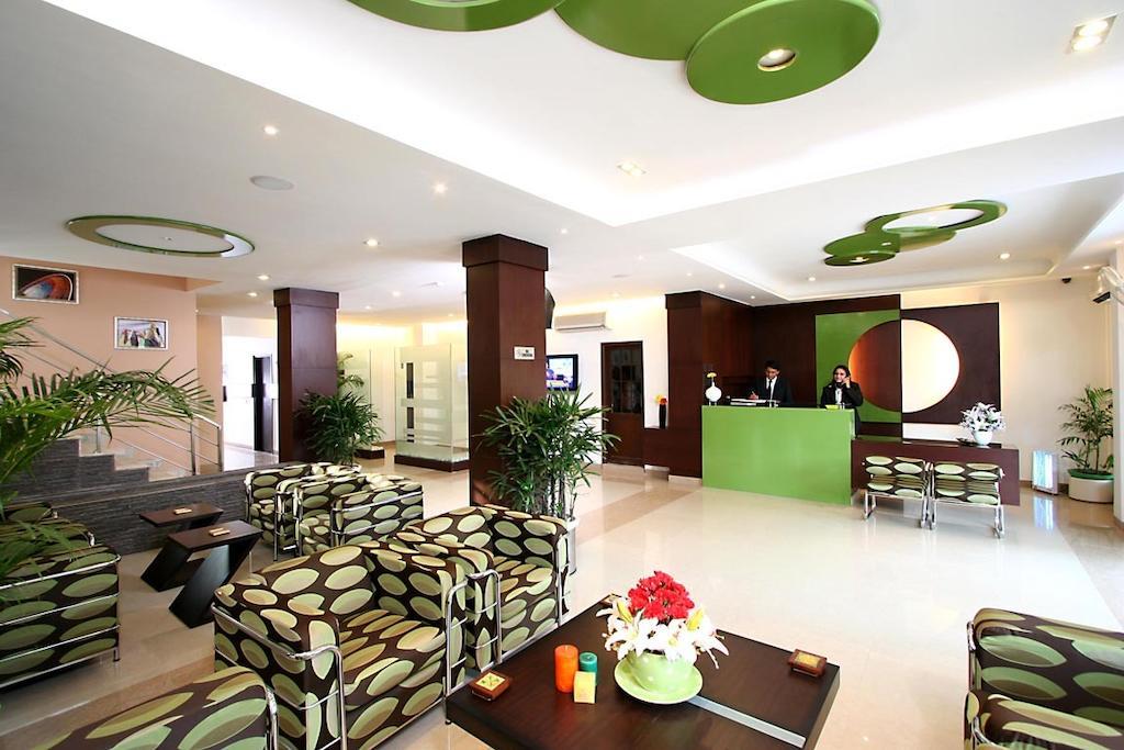 Hotel Gautam Residency Nueva Delhi Interior foto